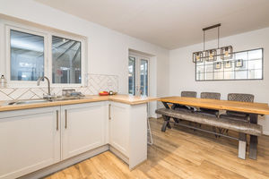 Kitchen- click for photo gallery